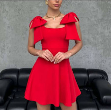 Rochie de damă cu panglici 241101 roșu
