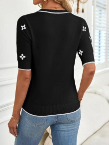 Bluză de damă din tricot 7777008 neagră